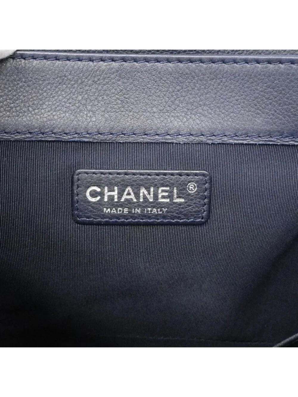 CHANEL notes like