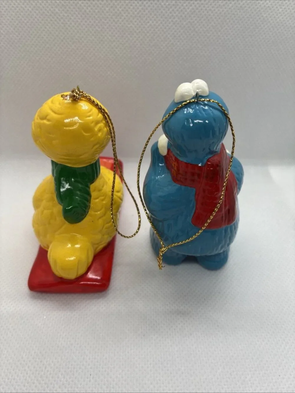 Sesame Street fans wear