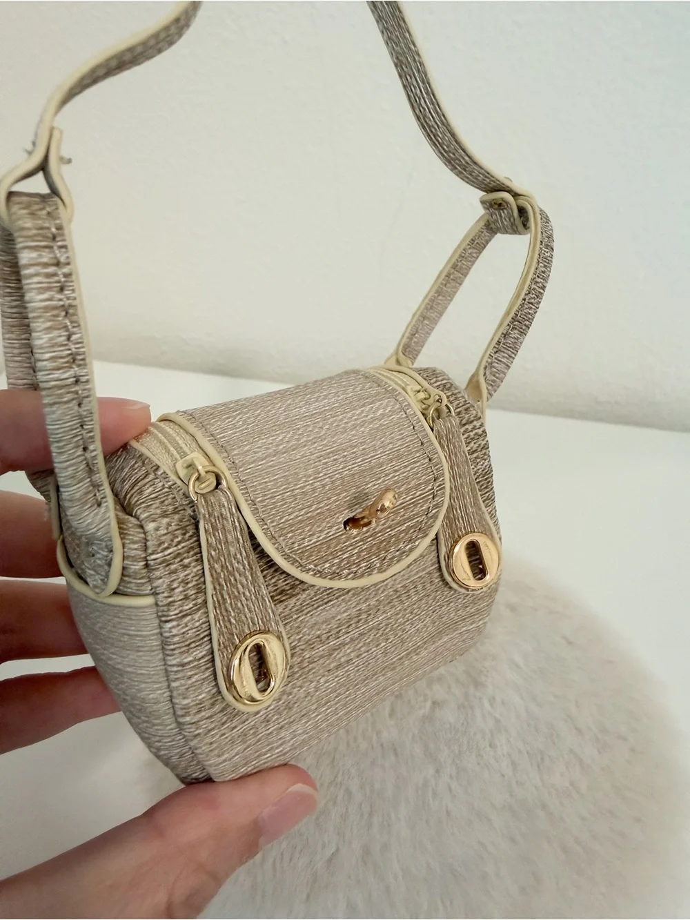 N/A mini woven
