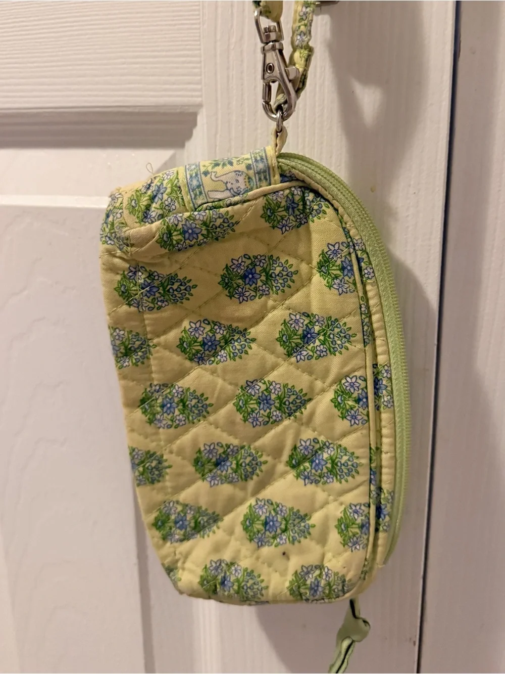 Vera Bradley compact wristlet
