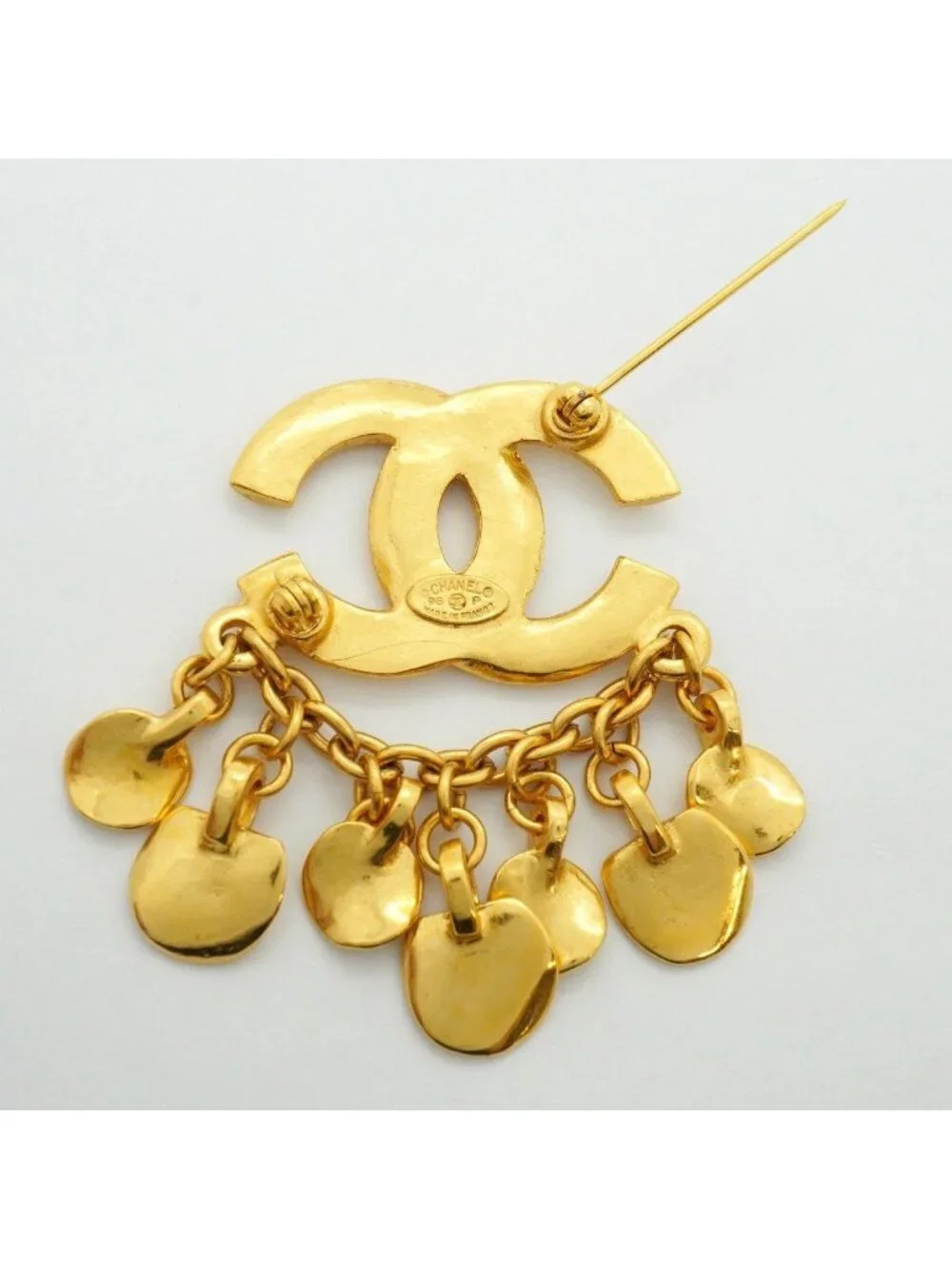 CHANEL brooch vintage
