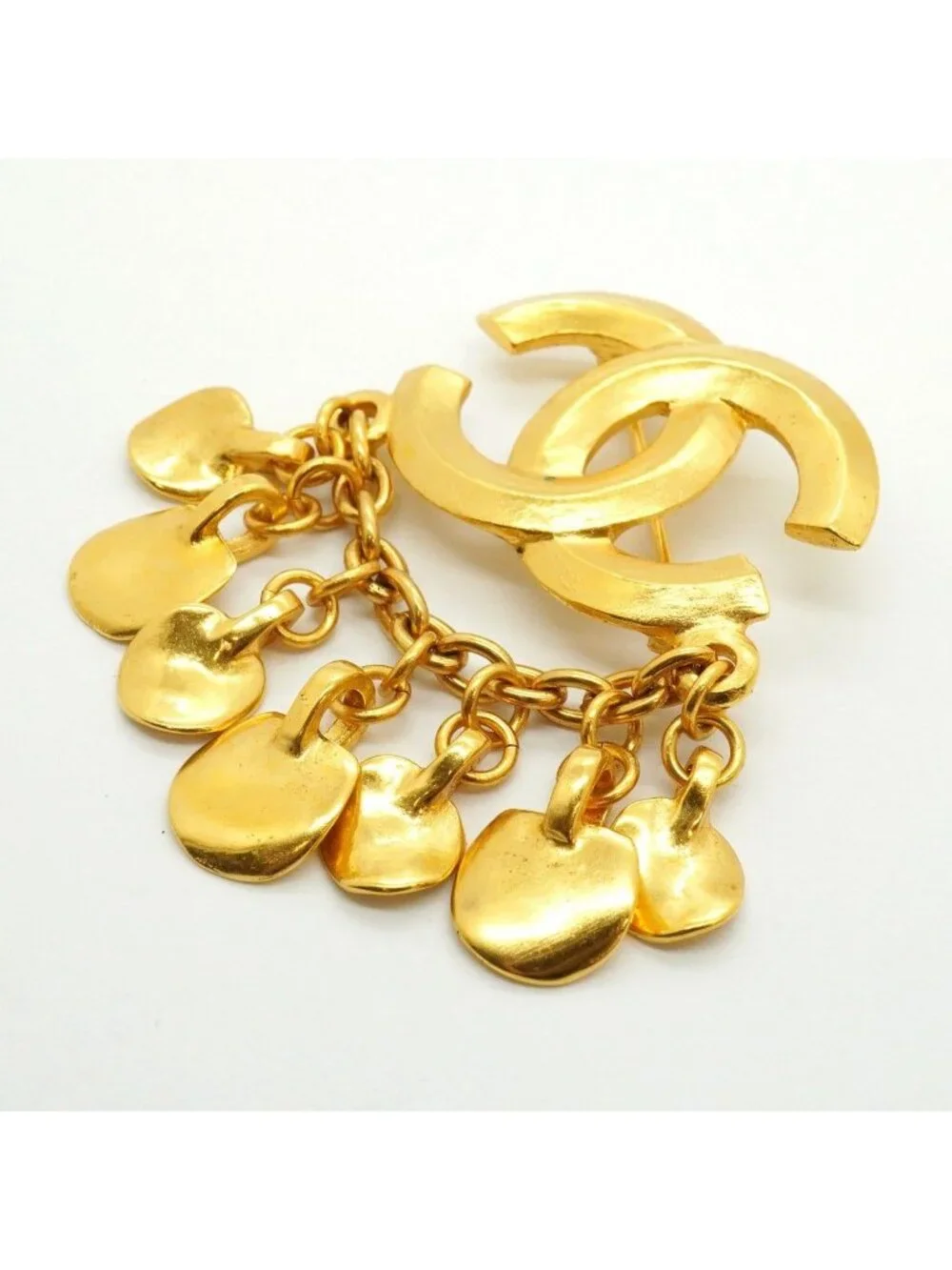 CHANEL brooch vintage