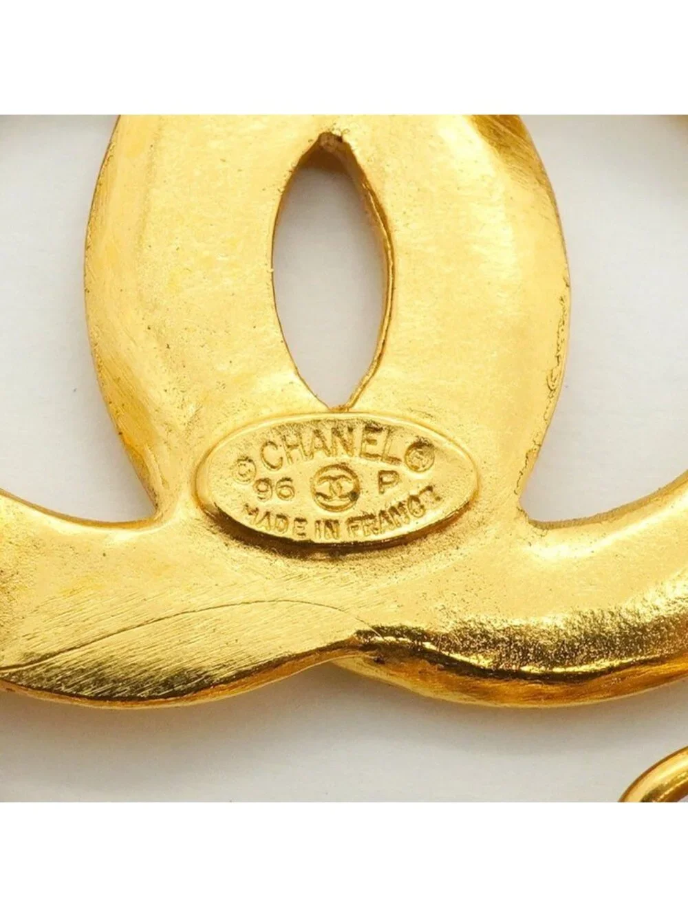 CHANEL brooch vintage
