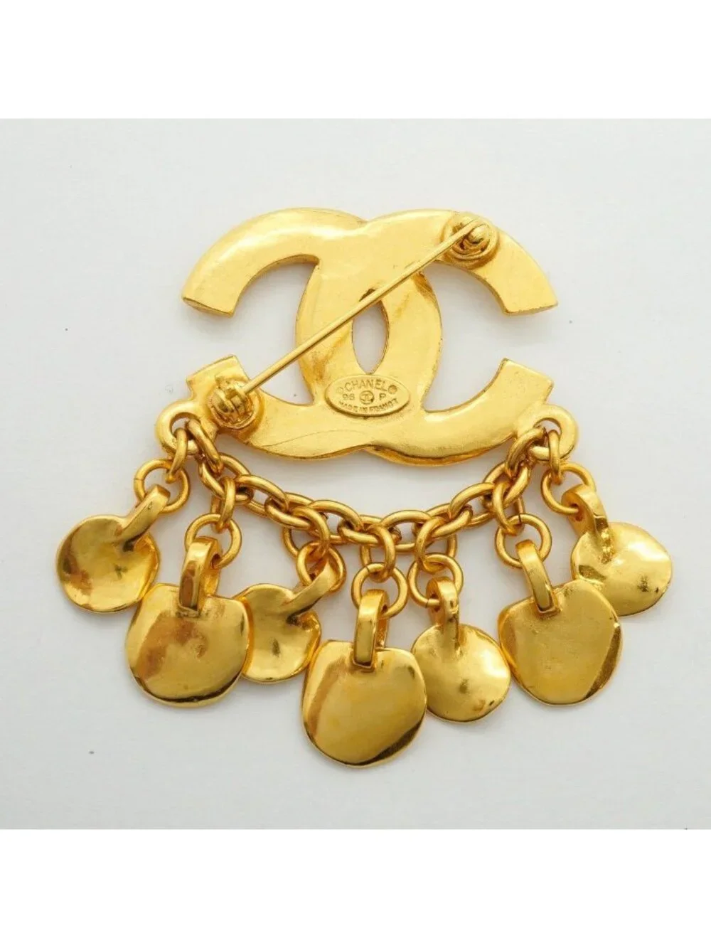 CHANEL brooch vintage