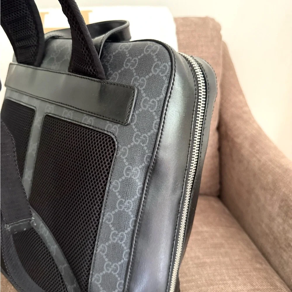 Gucci authentic gg