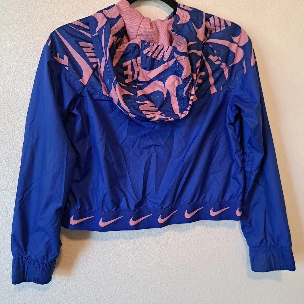 Nike girls windrunner