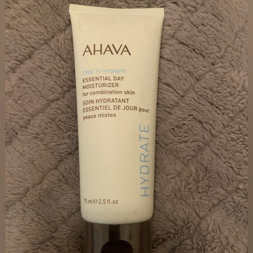 Ahava Essential Day Moisturizer