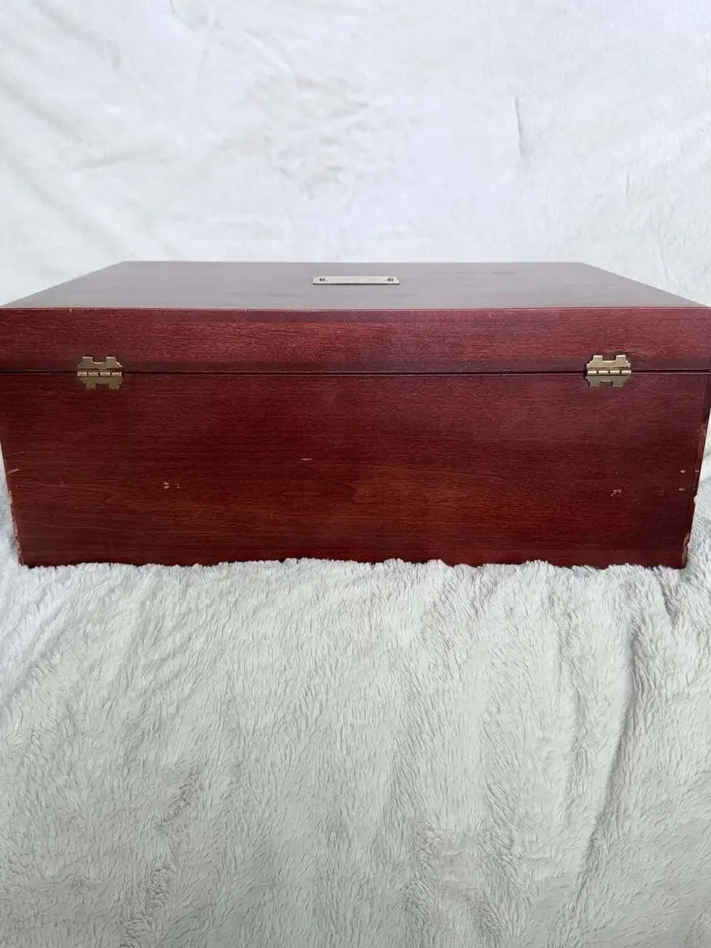 Reed & Barton chest exterior