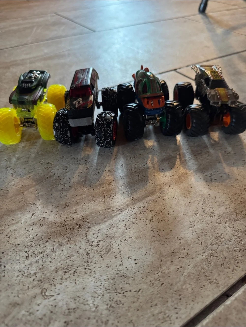 Hot Wheels set monster