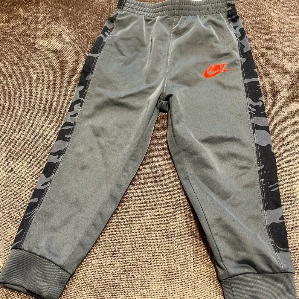 Nike comfortable stylish