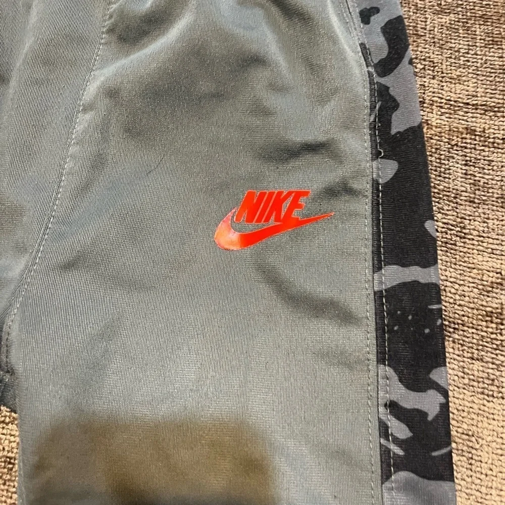 Nike comfortable stylish