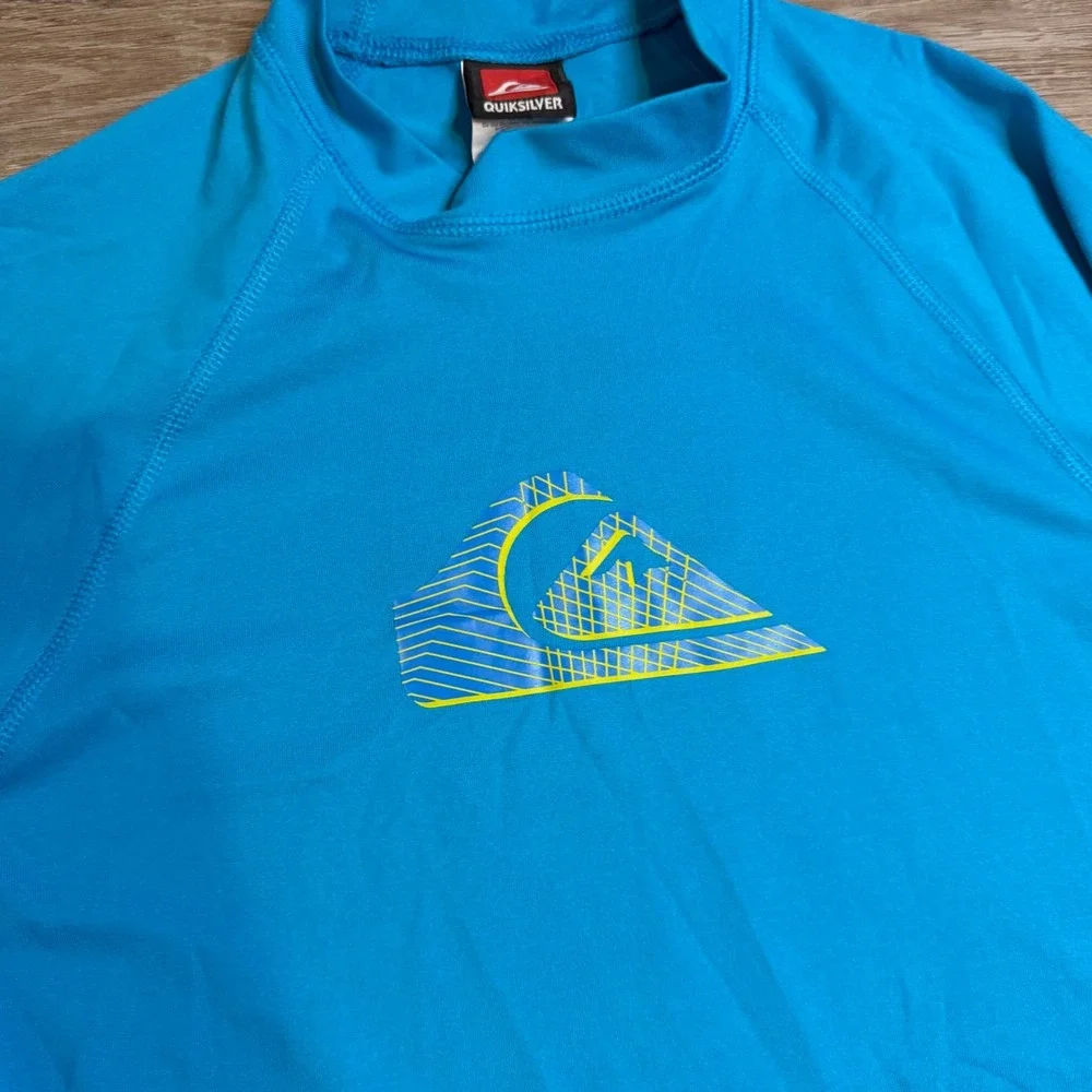 Quiksilver short sleeve