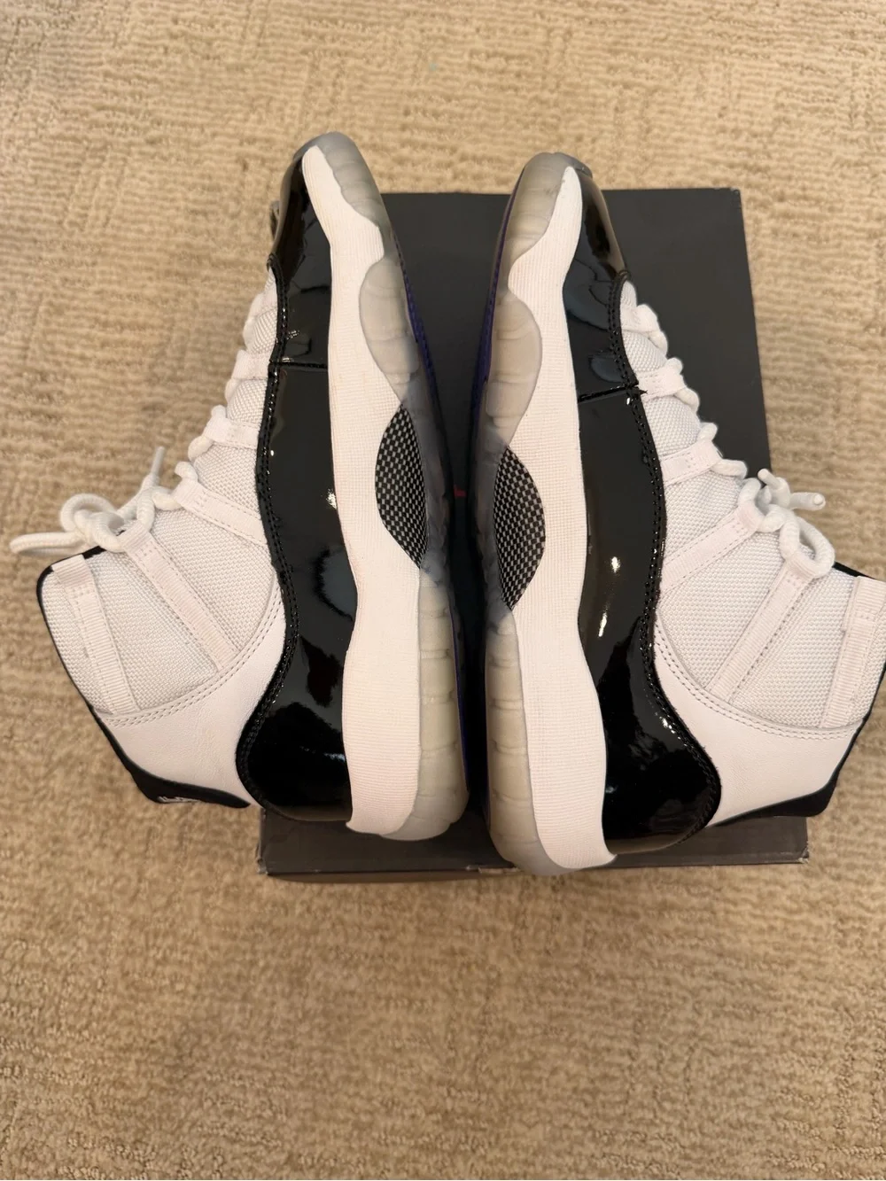 Jordan patent mesh collar