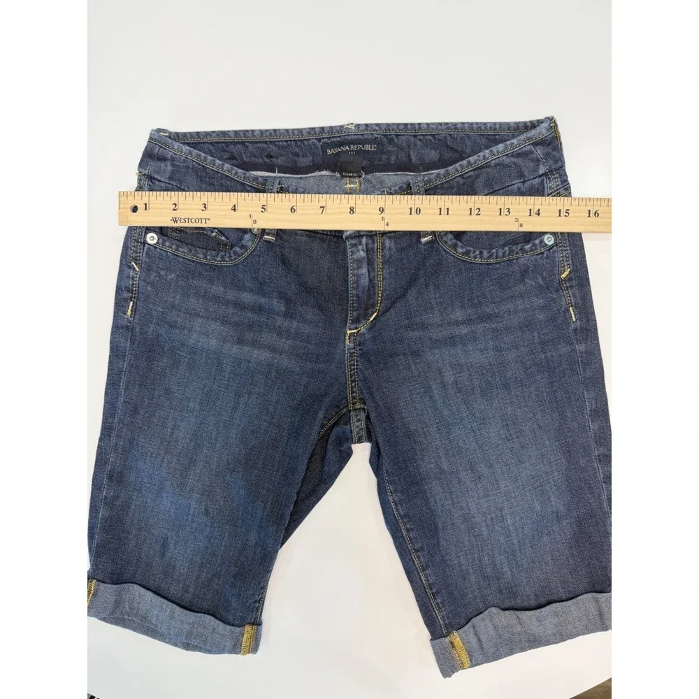 Banana Republic banana republic