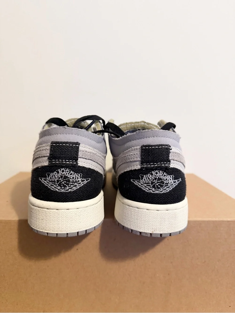 Nike classic low