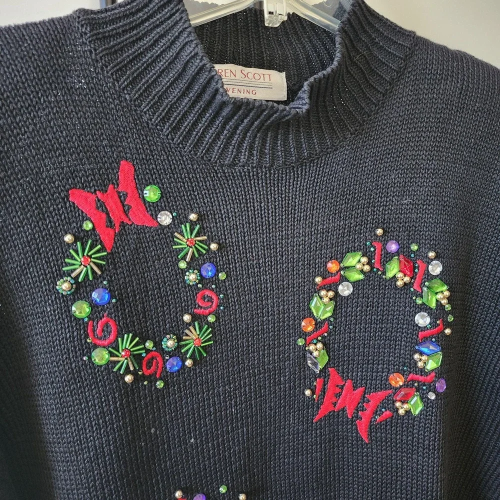 Black with bejeweled wreaths, ugly Christmas sweater size large crew neck
