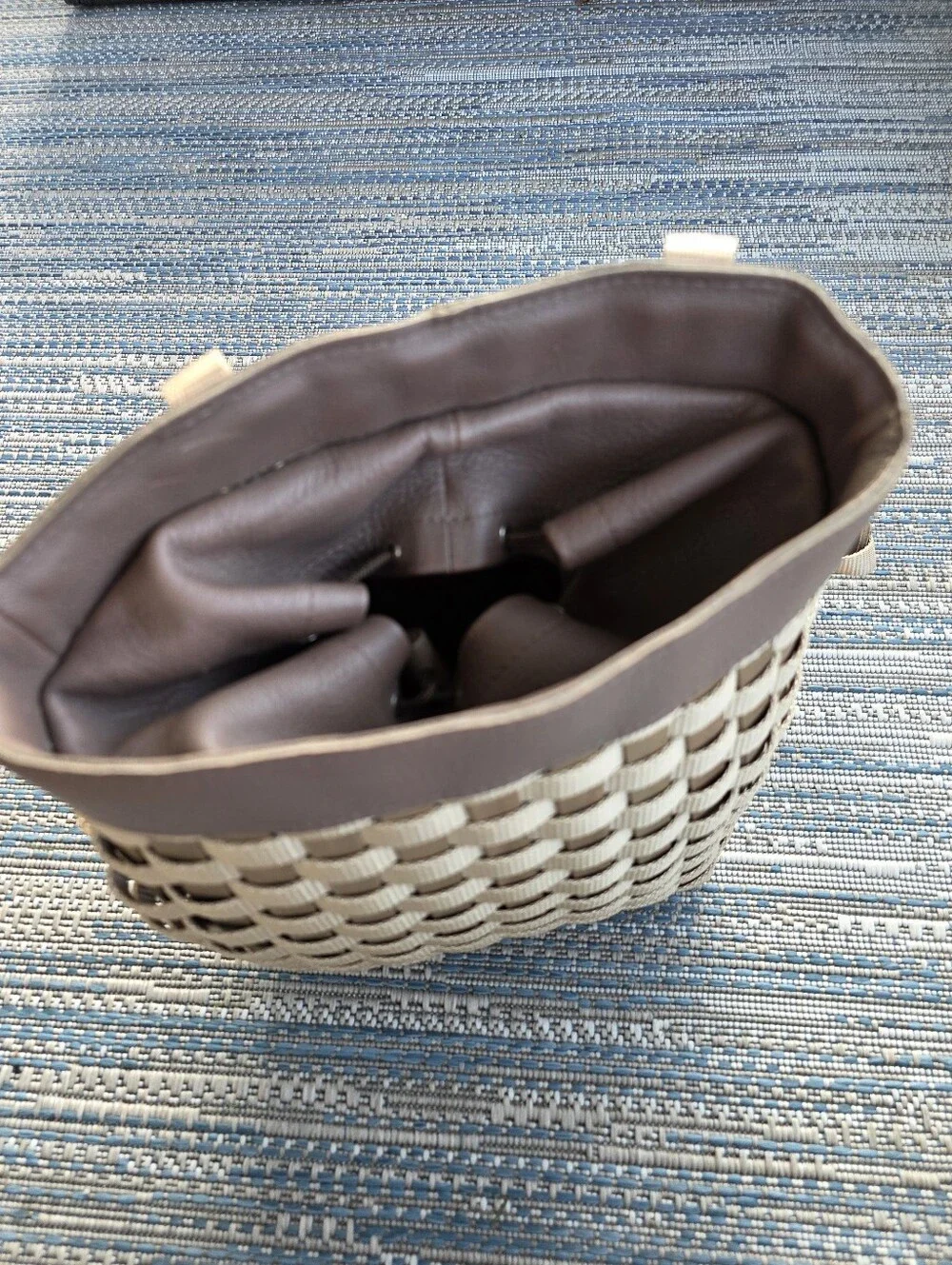 Longaberger shoulder please