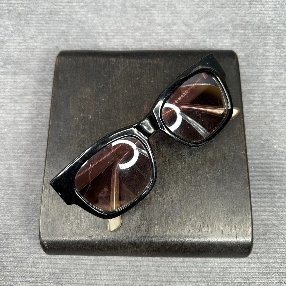 Cole Haan stylish tone