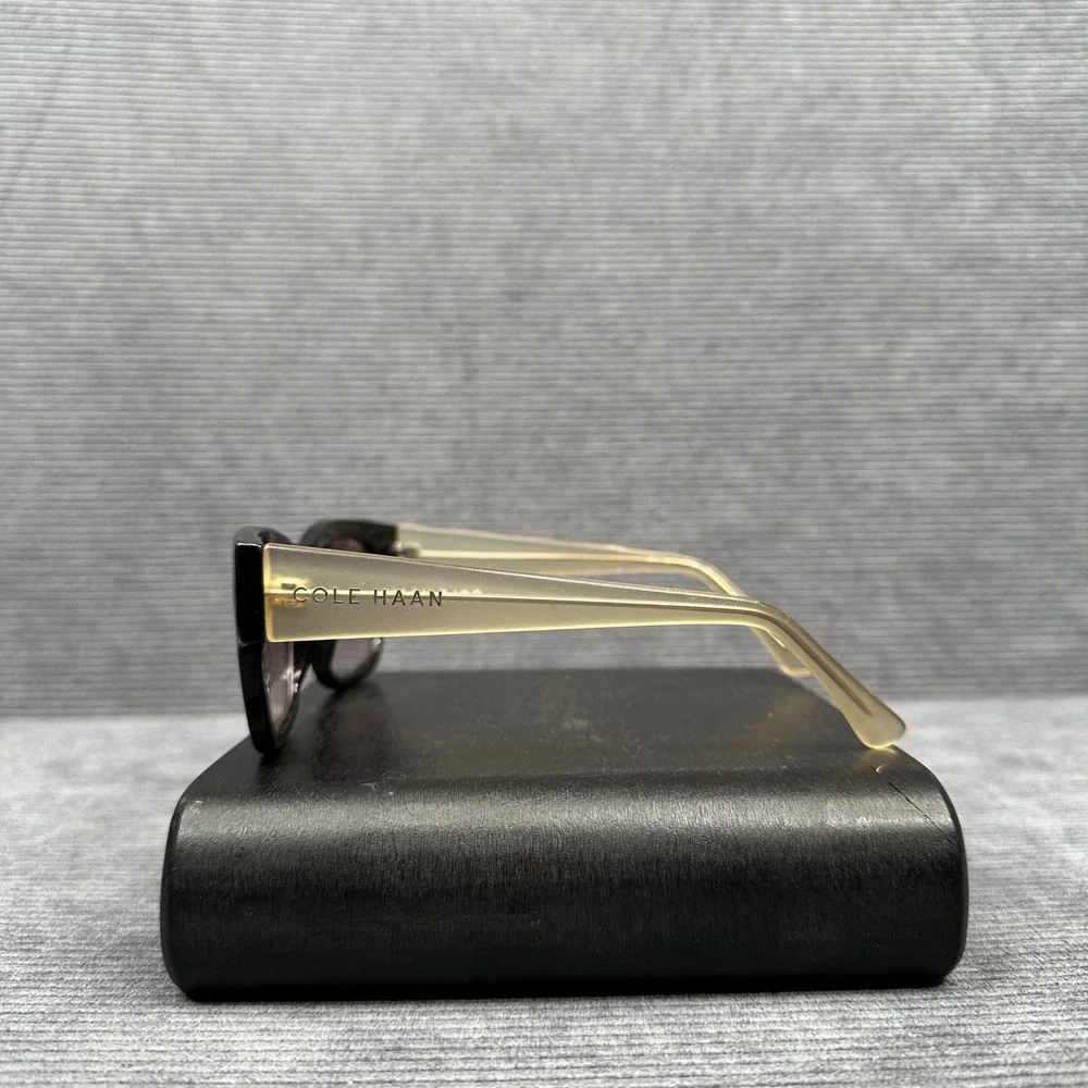 Cole Haan 18mm descriptions