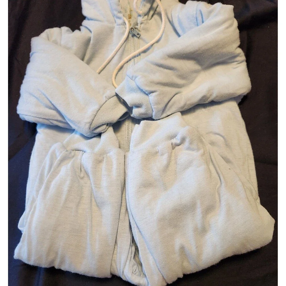 Unbranded ****from smoke