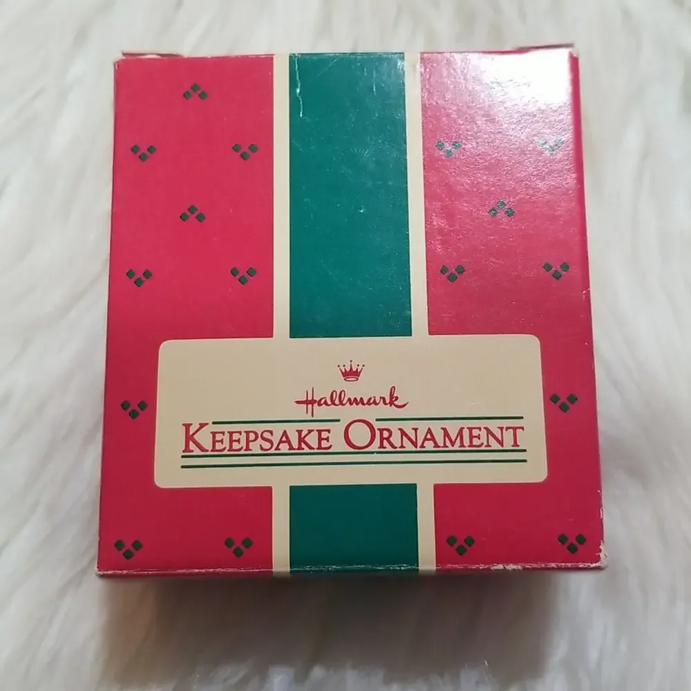 Hallmark vintage keepsake
