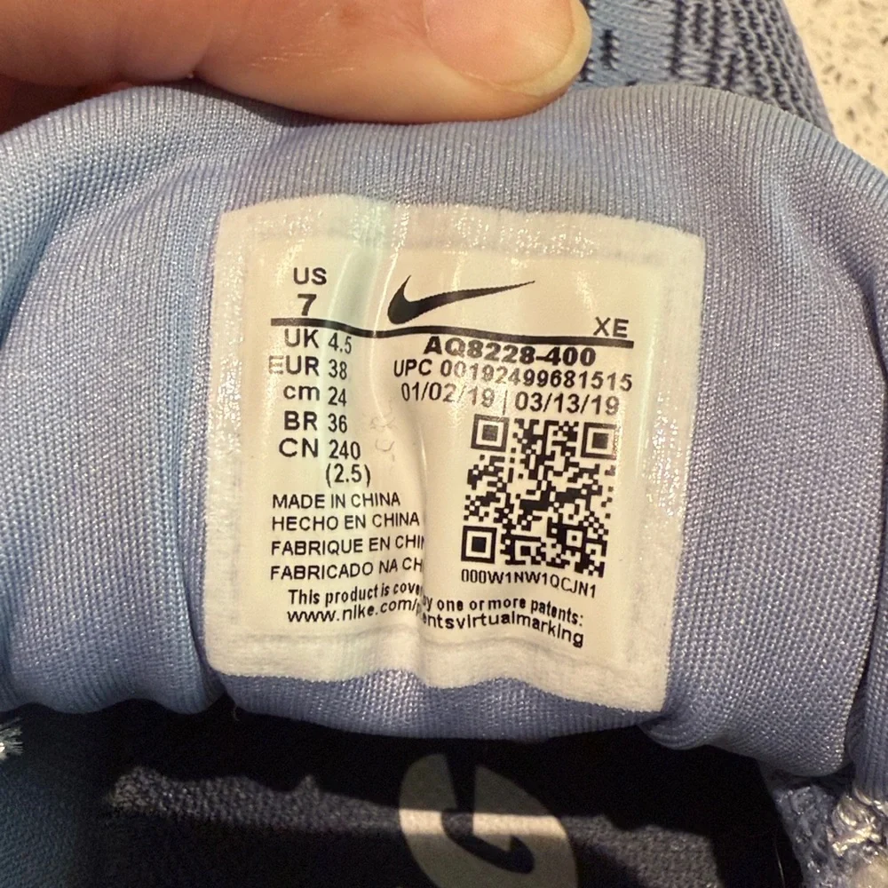 Nike womens air