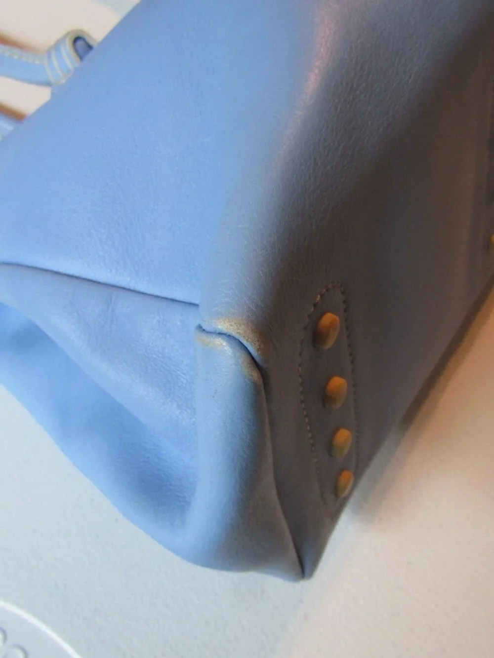 Tods structured leather