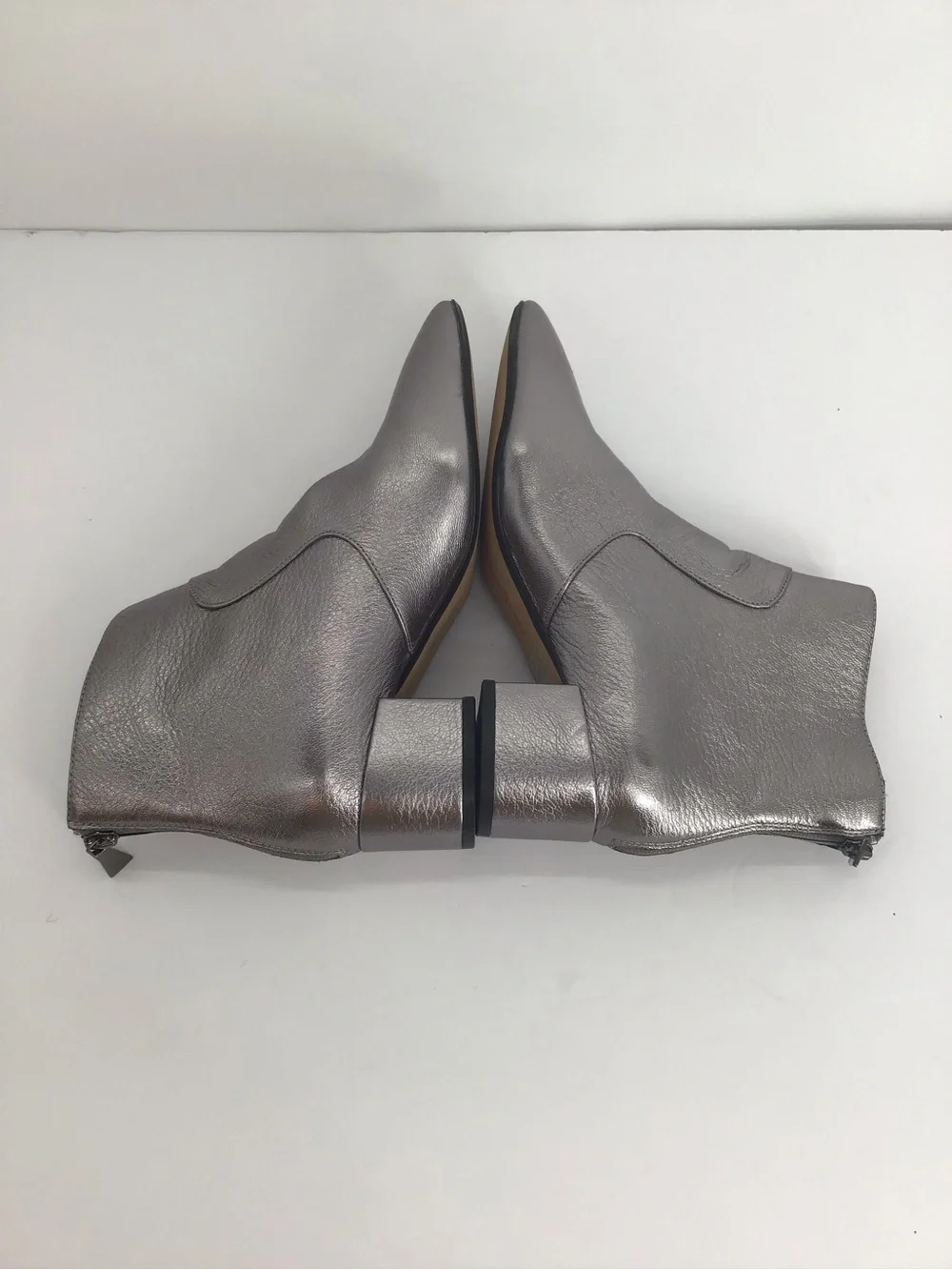 Karl Lagerfeld Paris NWOT Maude Metallic Bootie Pointed Almond Toe Silver Sz 6.5