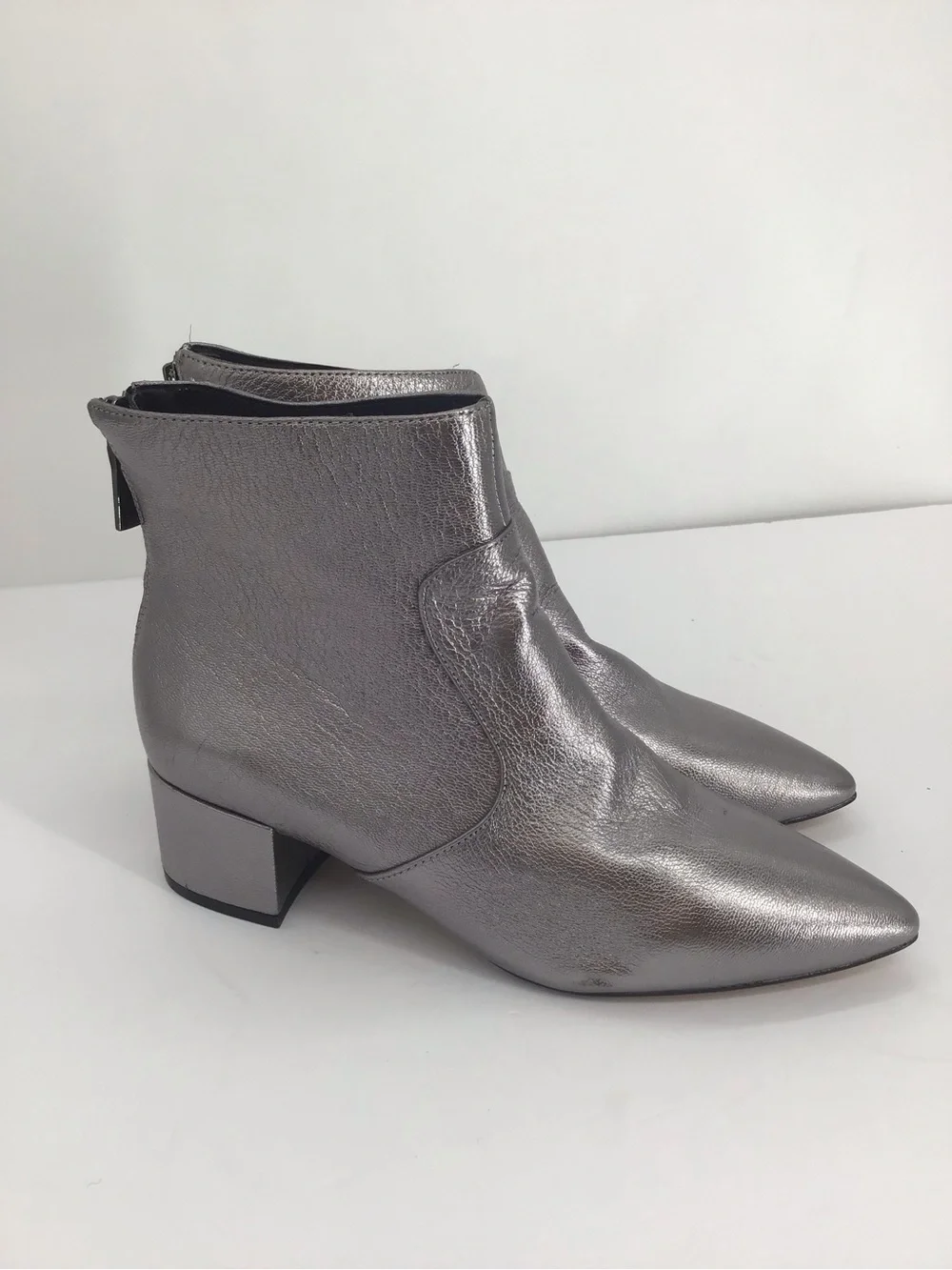 Karl Lagerfeld Paris NWOT Maude Metallic Bootie Pointed Almond Toe Silver Sz 6.5