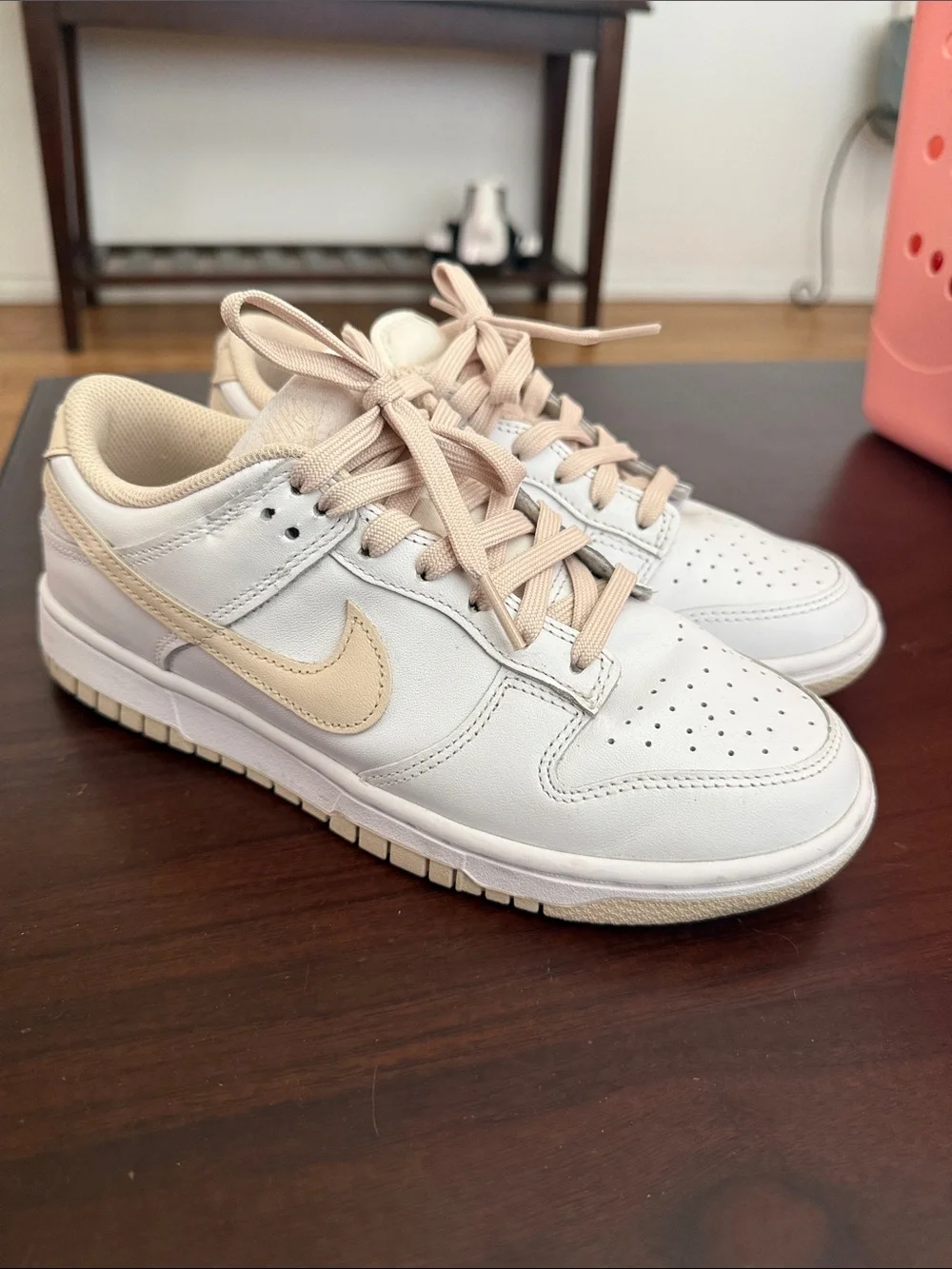 Women's nike dunk low white and tan