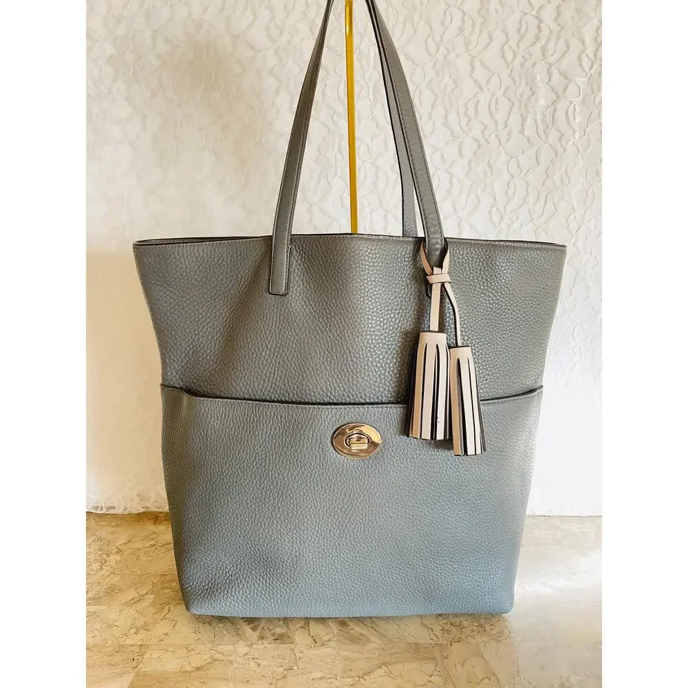 Coach legacy leather