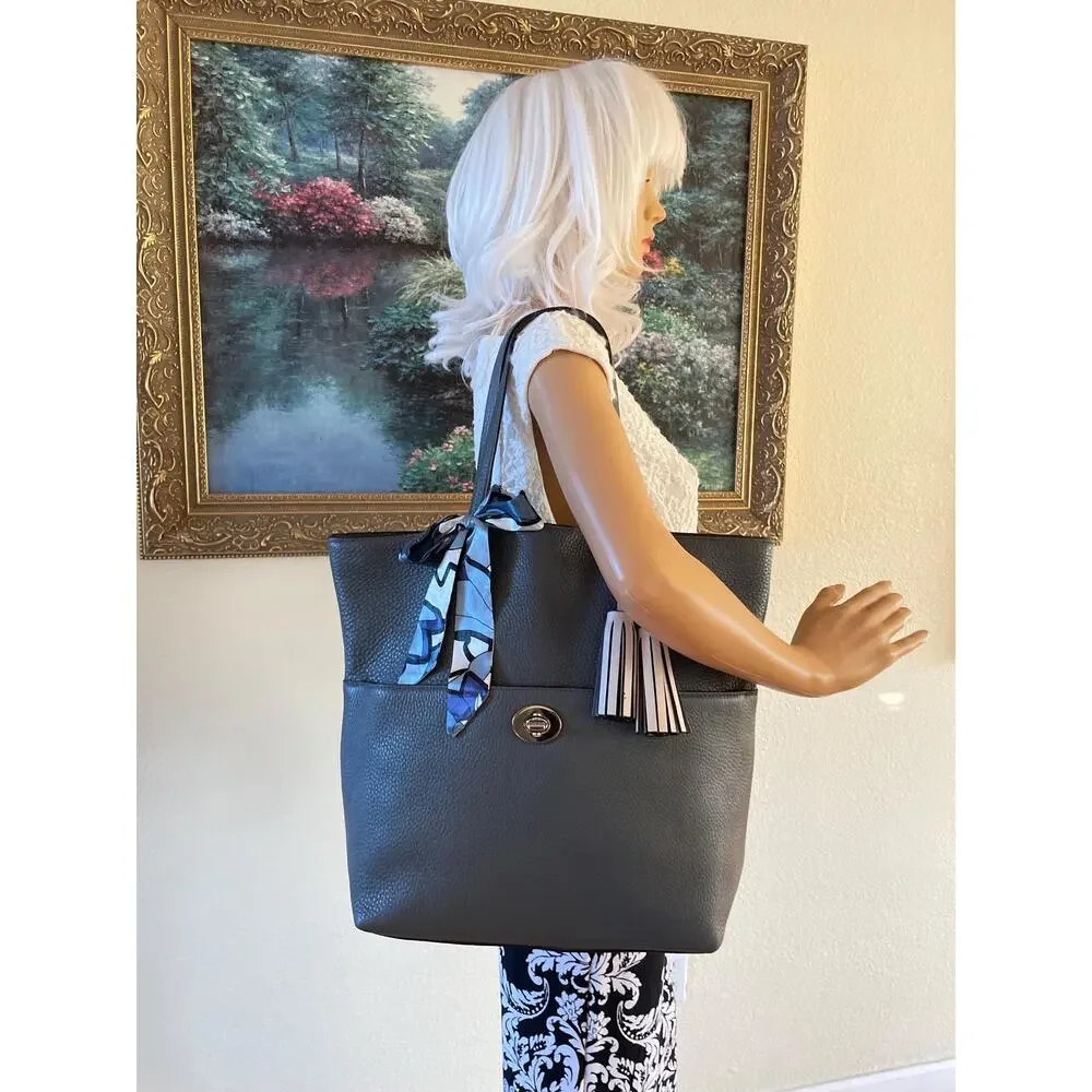 Coach legacy leather