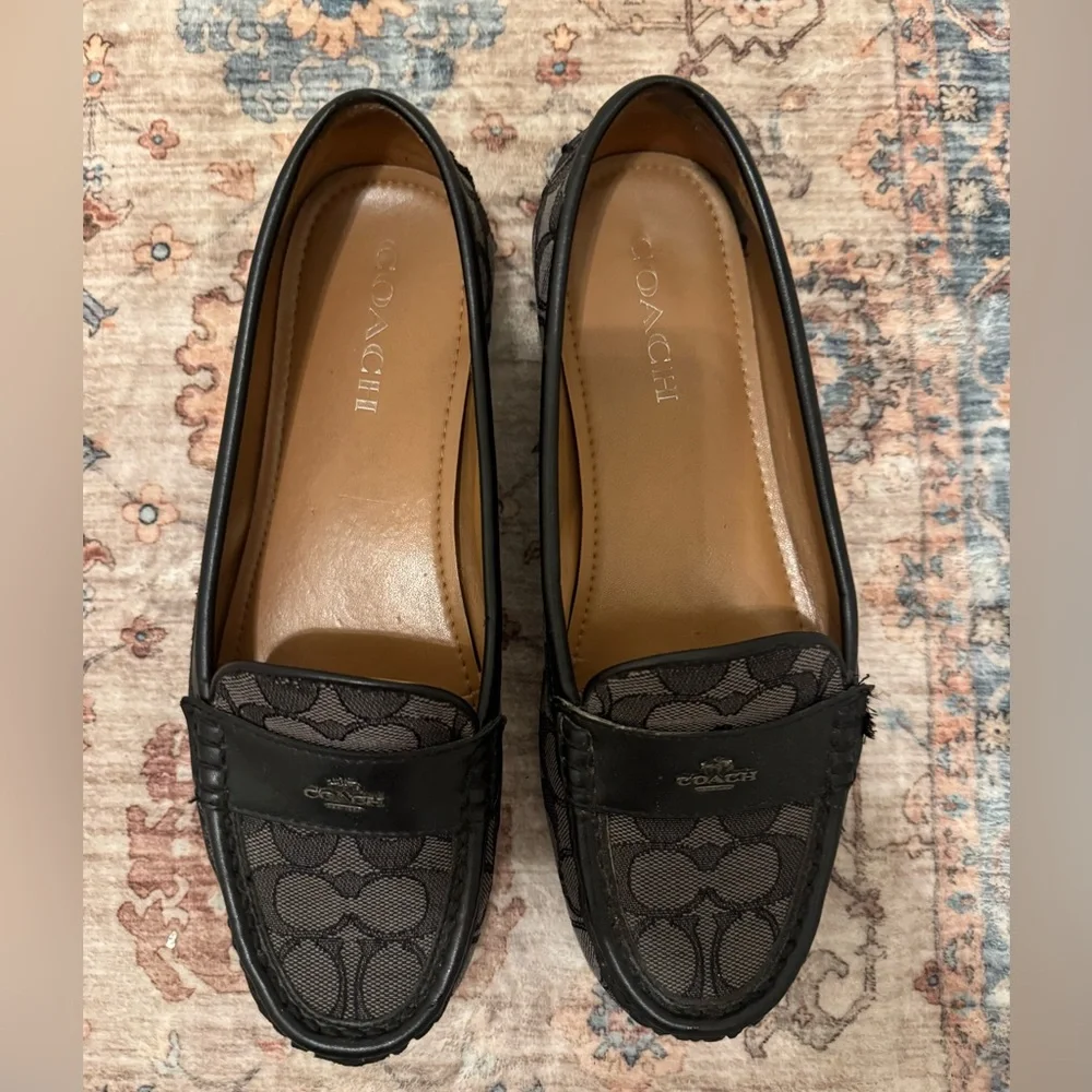 Coach chic black