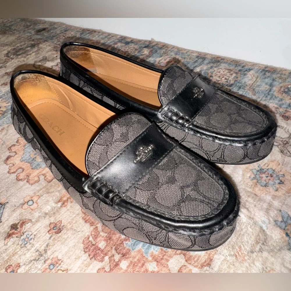 Coach chic black