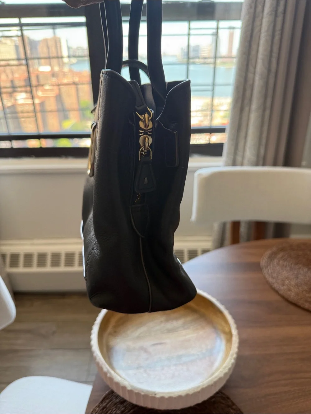 RADLEY LONDON top picture gold