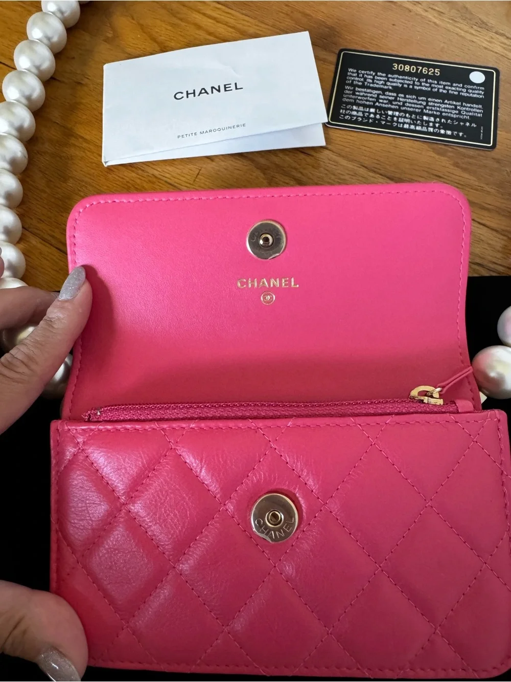 CHANEL compact quilted