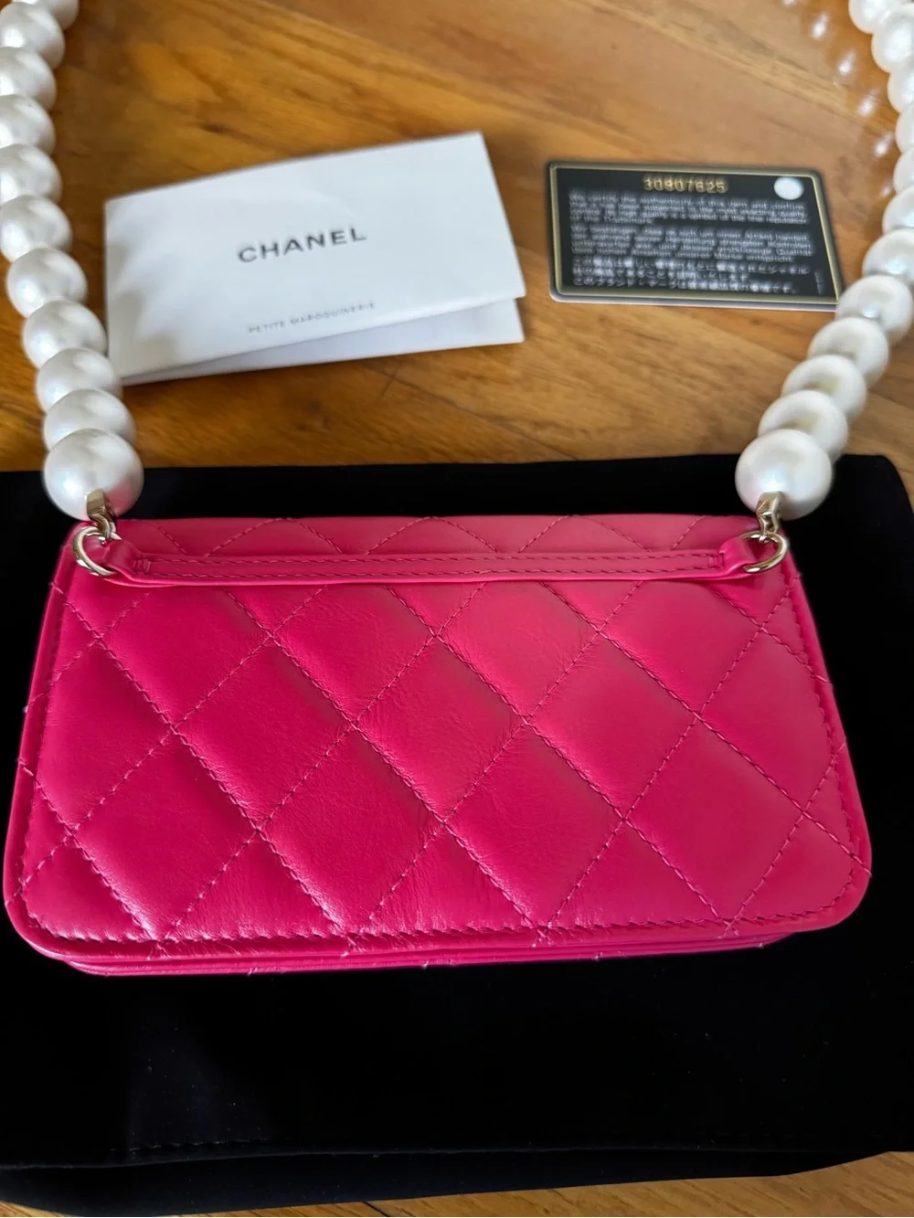 CHANEL compact quilted