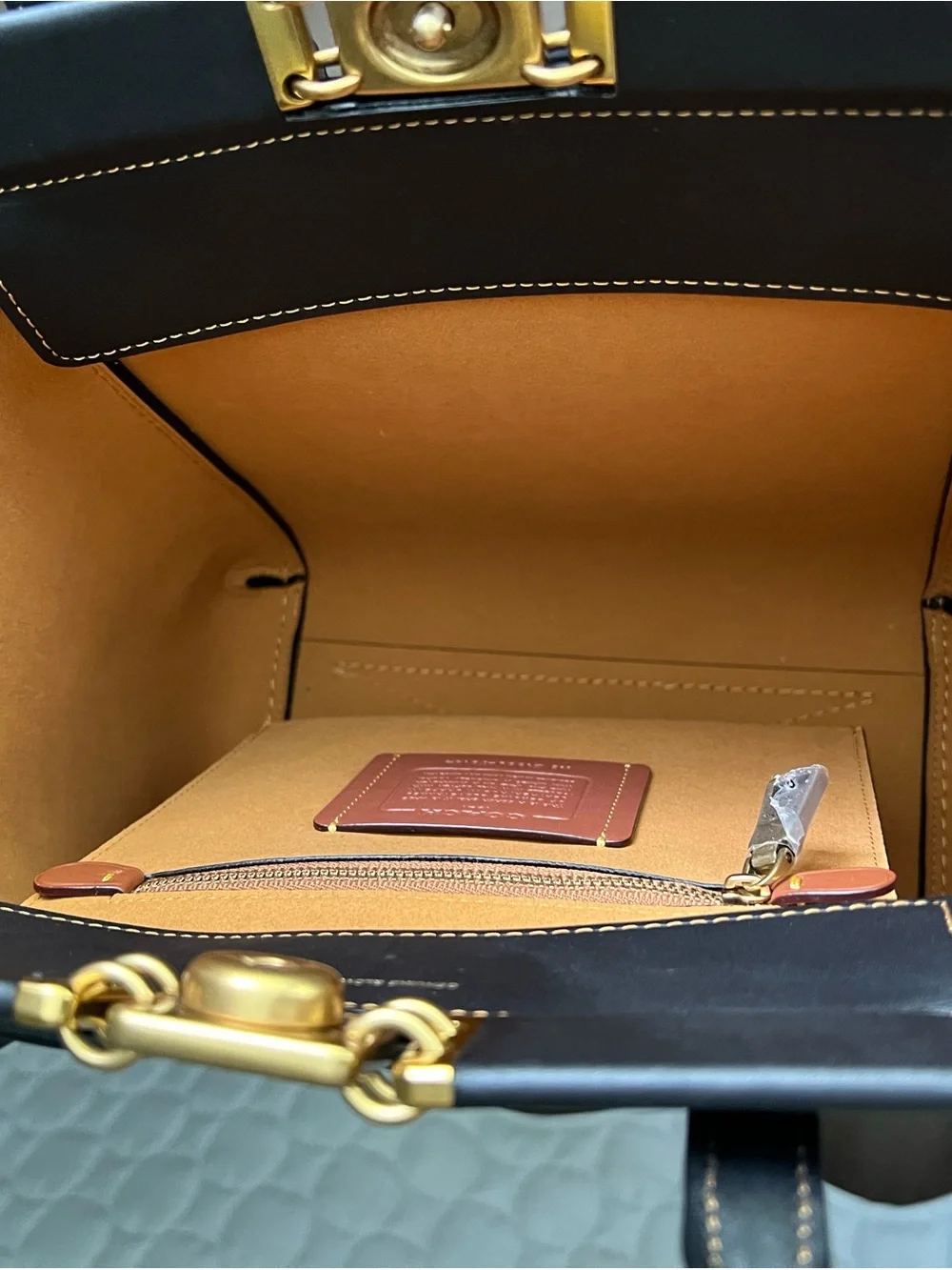 Coach elegant black