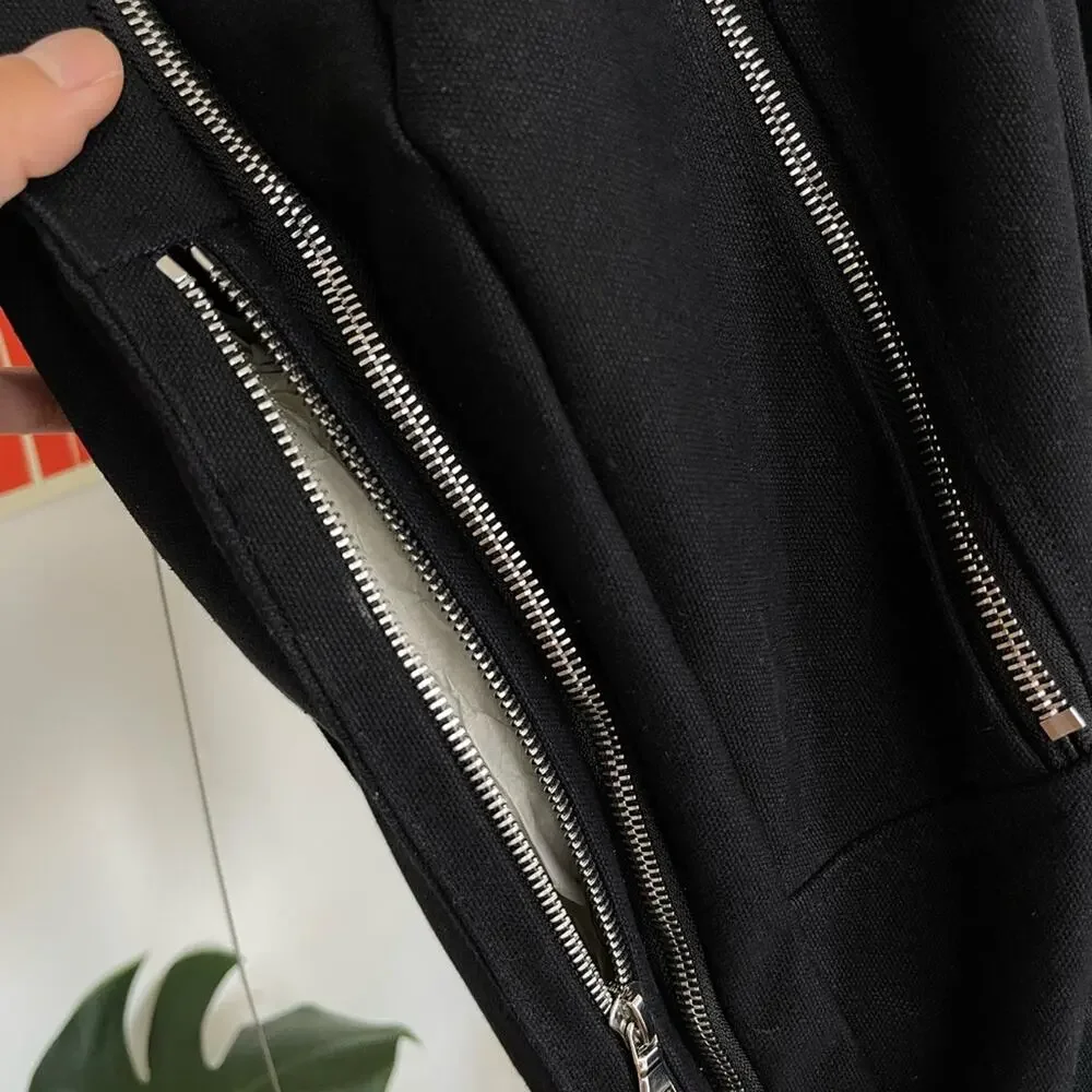 Who decides war pocketed book bag sample