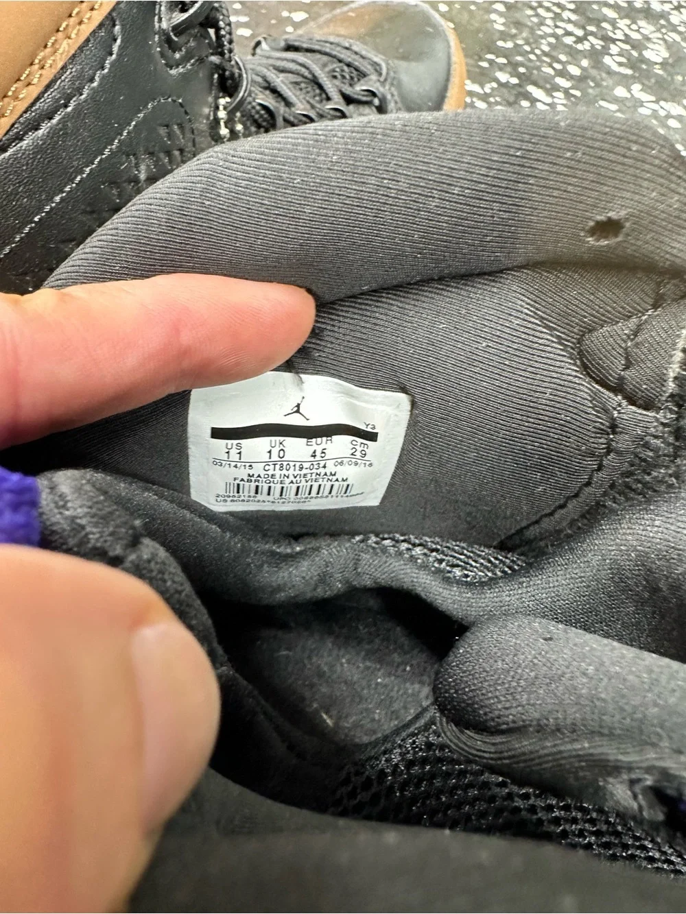 Nike youth low