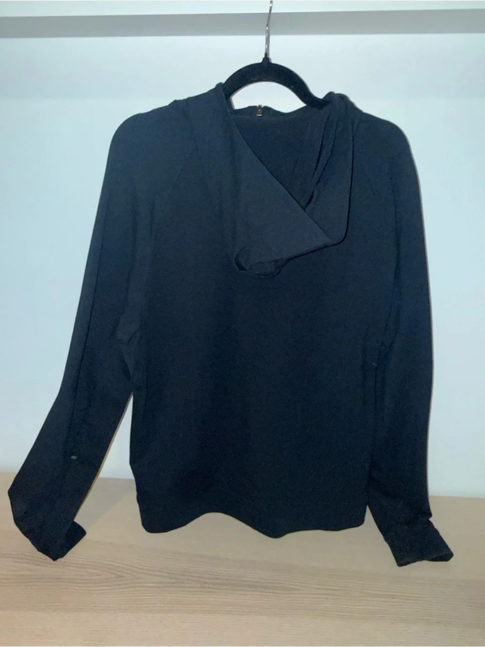 lululemon athletica lightweight zip