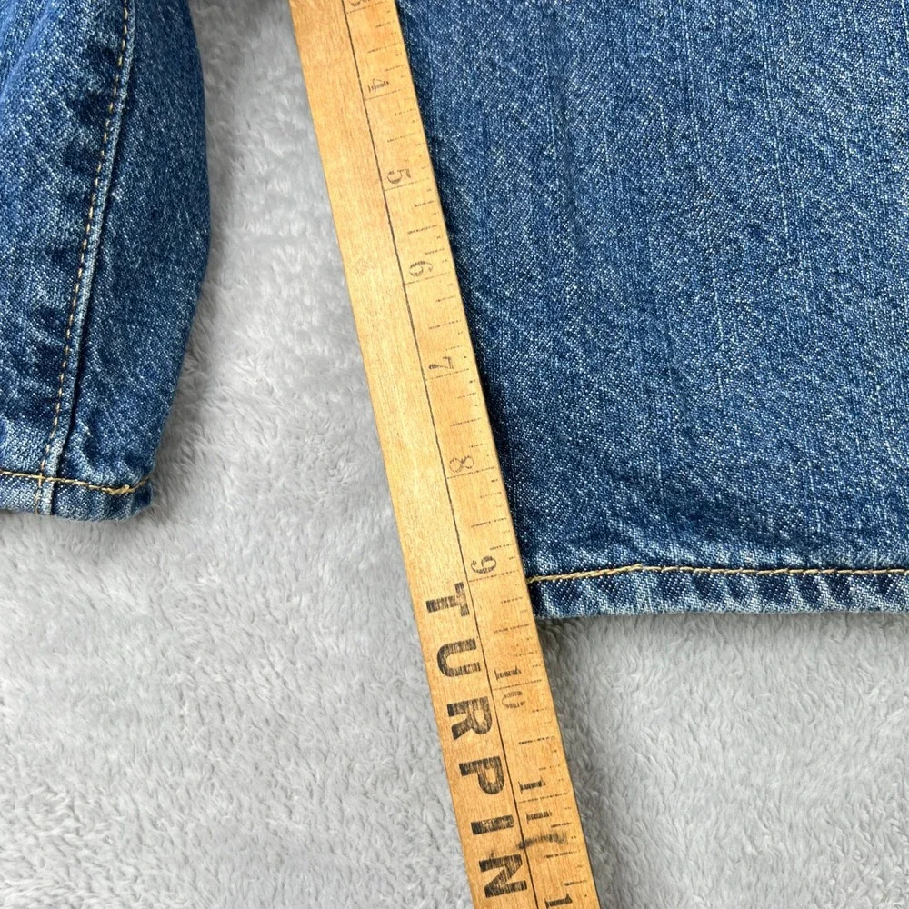 Levis levi 550