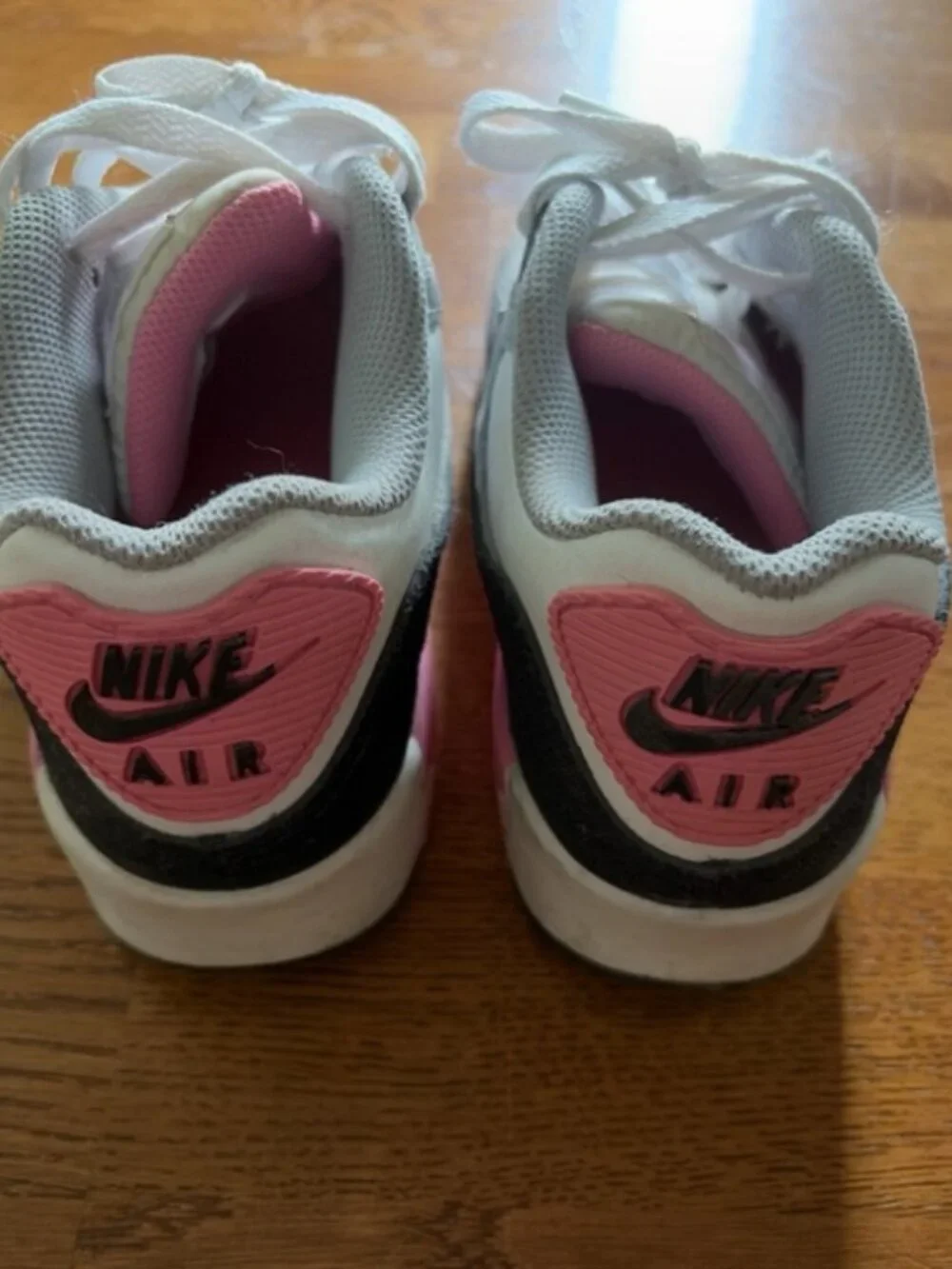 Nike fits pre