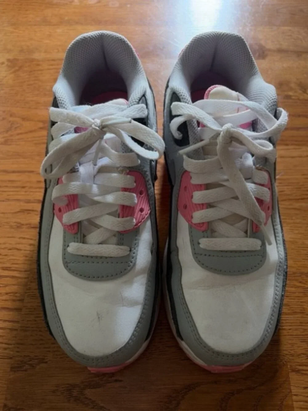 Nike max life wear