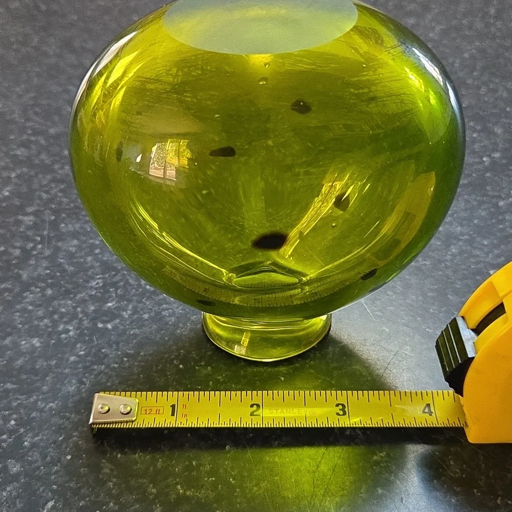 N/A elegant green