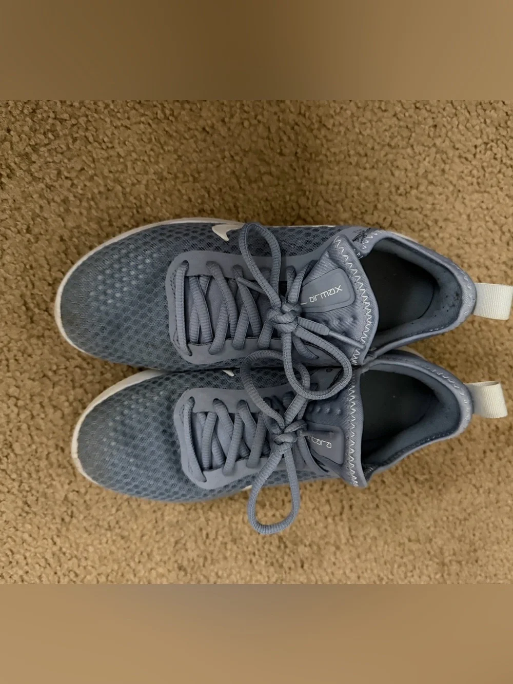 Nike light grey