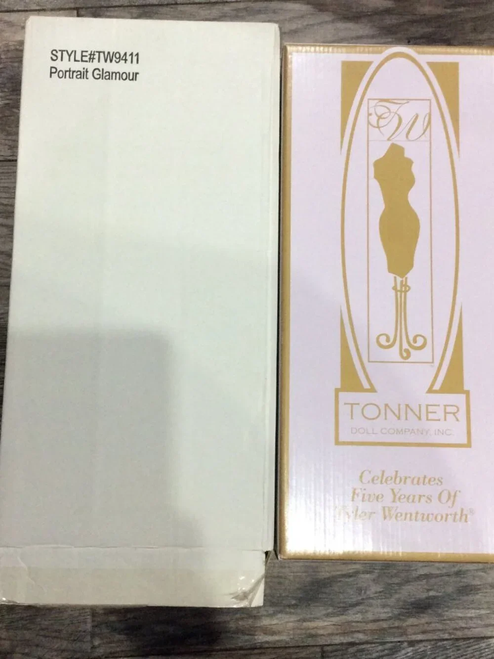 Tonner doll pictured
