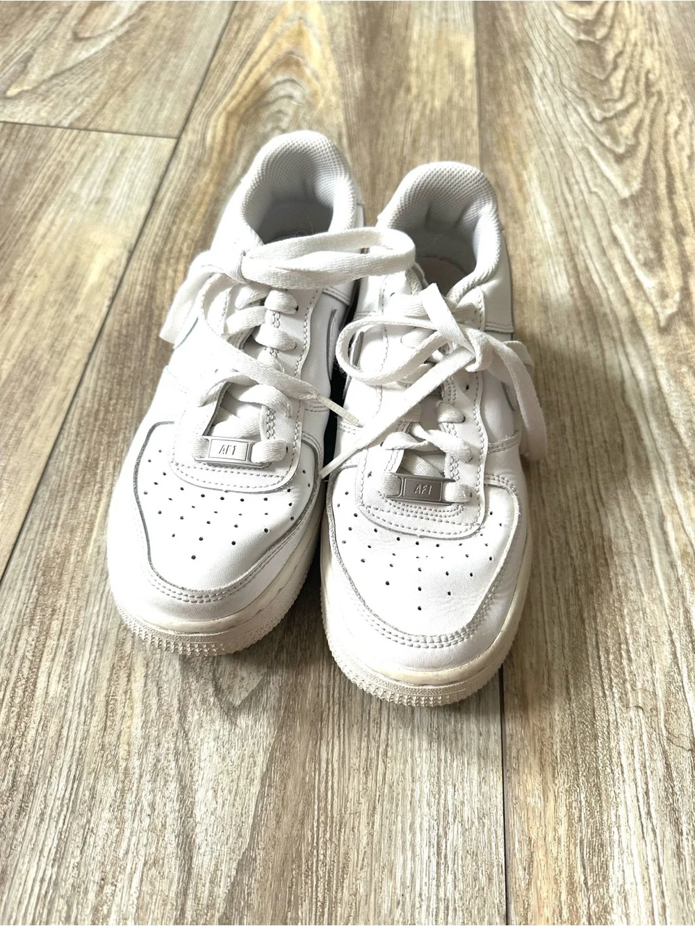 Nike euc