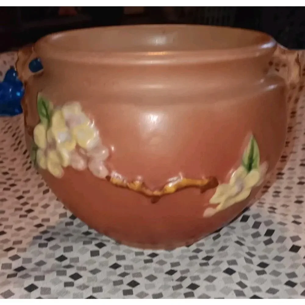 Roseville thos pottery