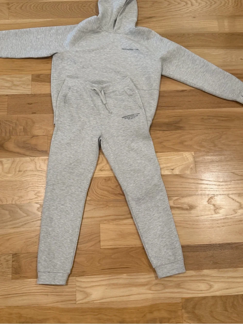 abercrombie kids pants hoodie